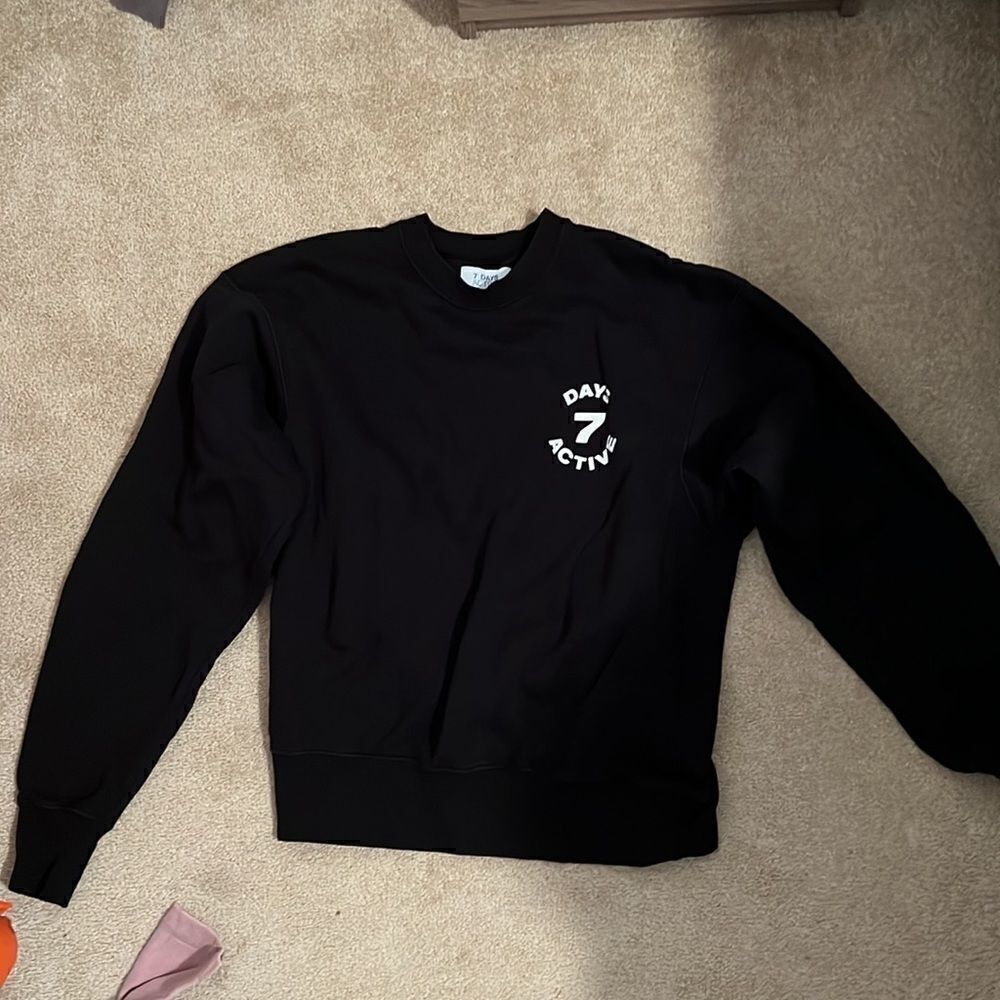 7 Days Active XS Fleece Sweatshirt Black NWOT